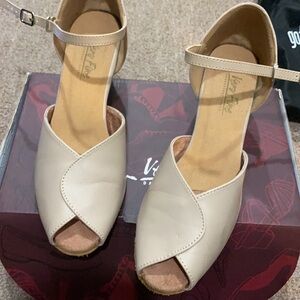 Very Fine Dancesport Shoe